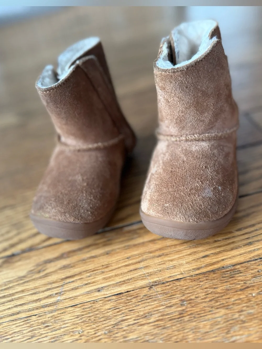 UGG Kids Keelan Boots - Size 5